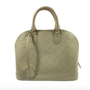 🔥🔥 Louis Vuitton Blanc Corail Vernis Alma 🔥🔥